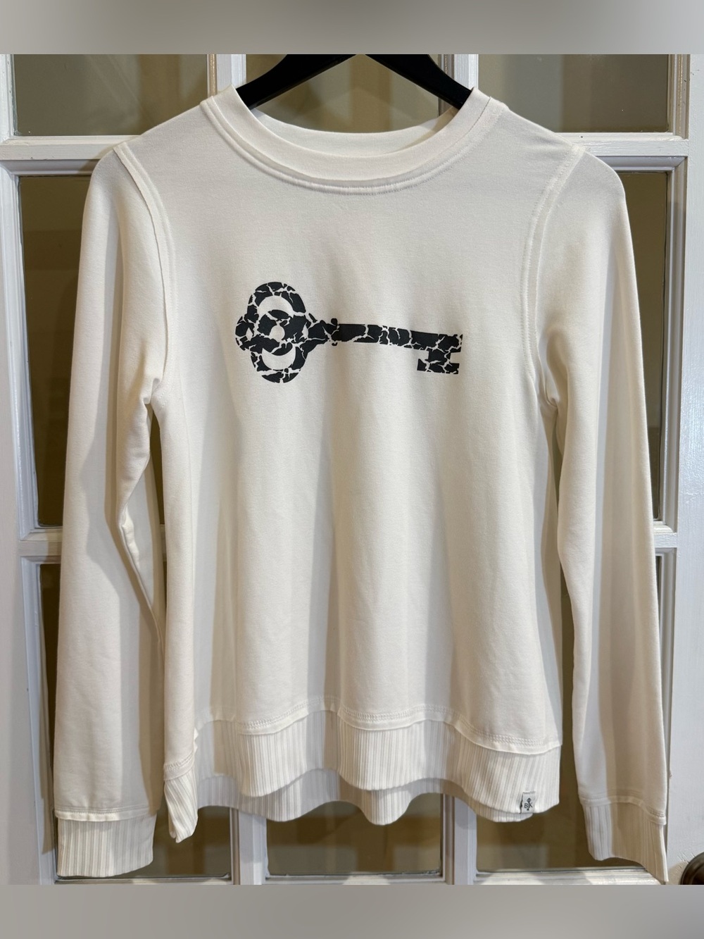 Belyn Key Logo Pullover - Soft White